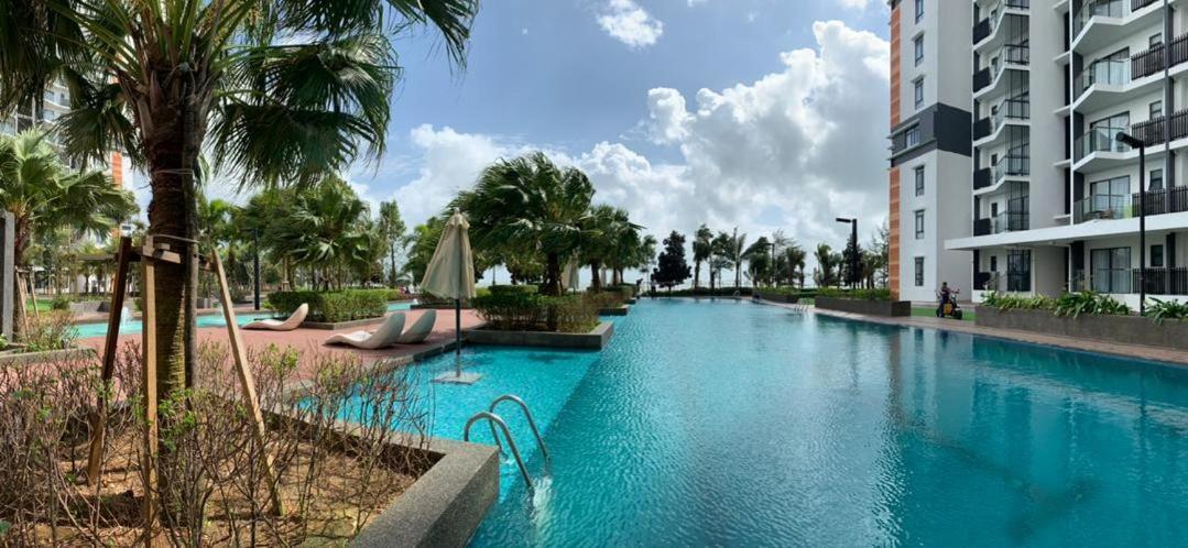 Micasa Timurbay Residence Kampung Sungai Ular Экстерьер фото